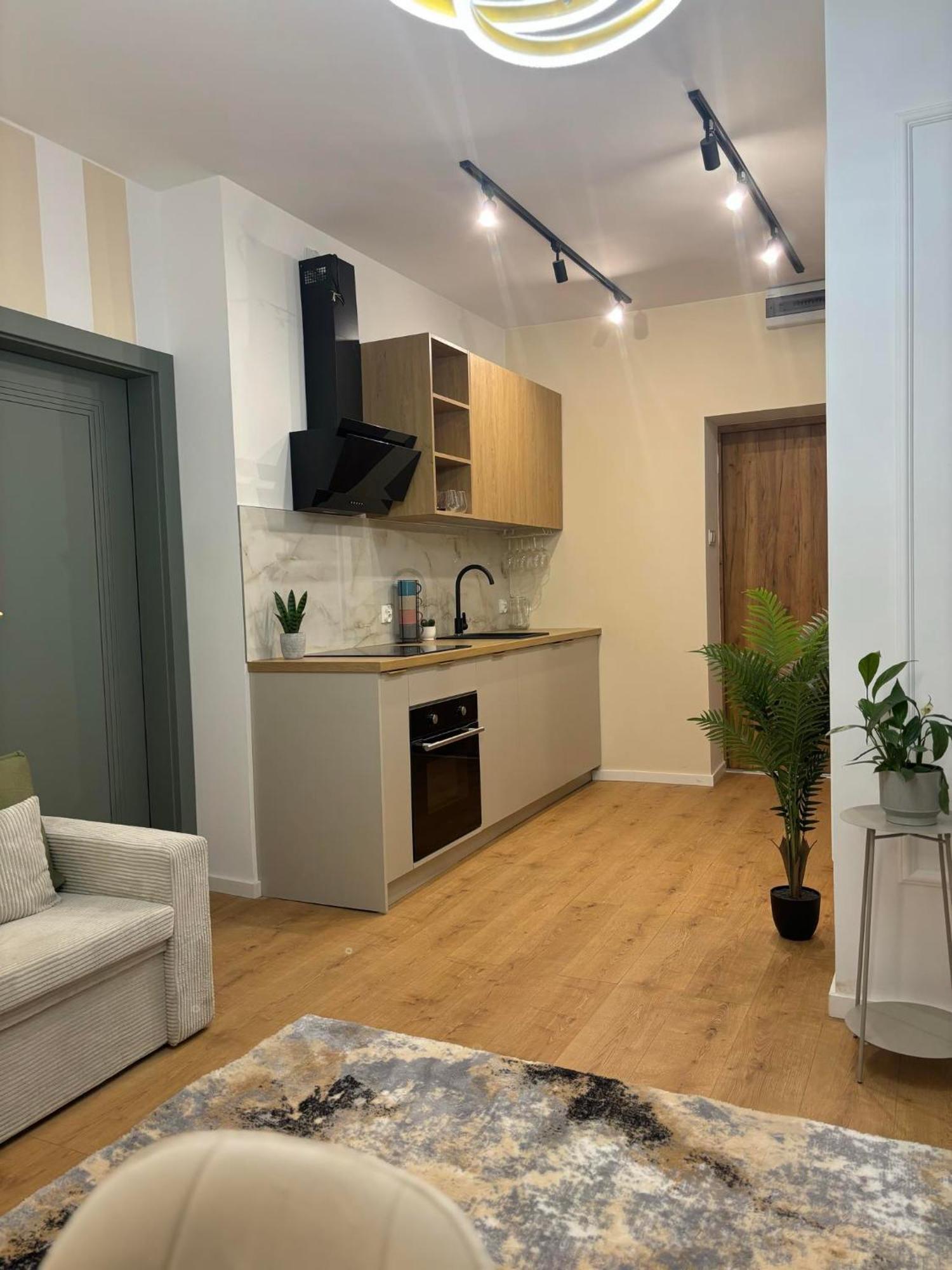 Apartament Pod Wieza 1 ヴァウブジフ エクステリア 写真